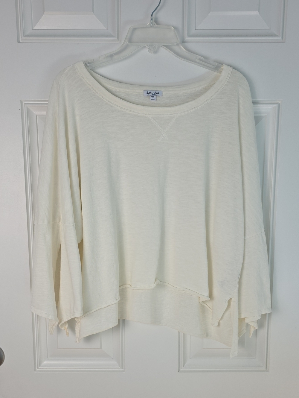 Splendid Ivory Oversized Scoop-Neck Pullover.  Size Large
